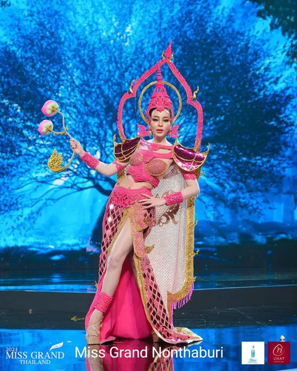 TOP2 de 20 - Trajes de fantasía Miss Grand Tailandia 2024