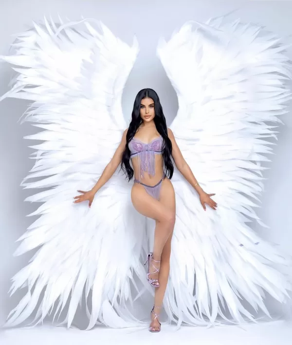 Ninoska Vásquez Top 8 de/ of Miss Earth 2017